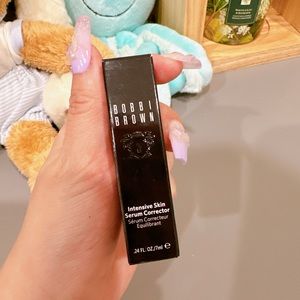- Full size ! Bobbi brown Intensive Serum Concealer/NWB